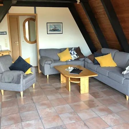 Prázdninový dům Tossi Haus 107 In By Interhome *